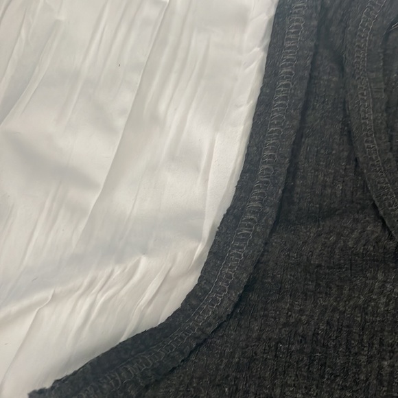 Tank top - Picture 3 of 5